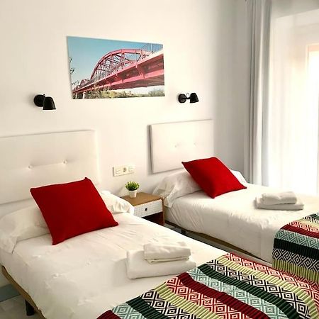 My Home In Triana, Luminoso Y Acogedor Apartamento セビリア エクステリア 写真