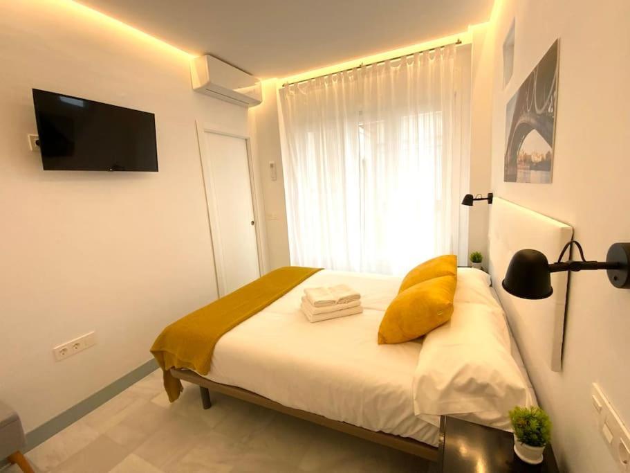My Home In Triana, Luminoso Y Acogedor Apartamento セビリア エクステリア 写真