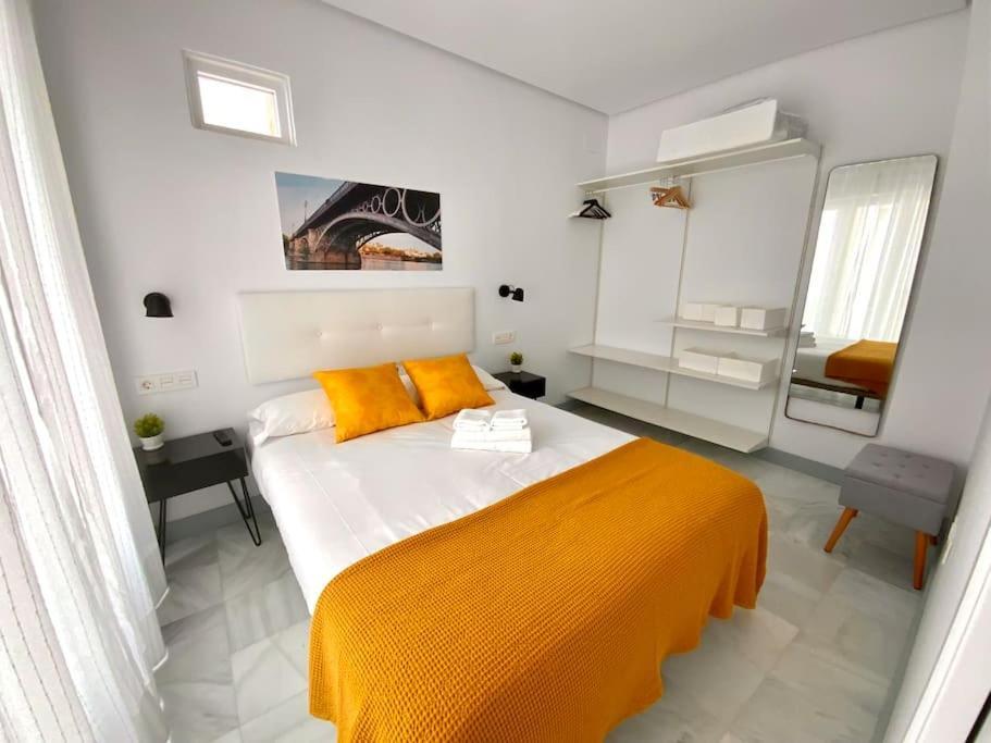 My Home In Triana, Luminoso Y Acogedor Apartamento セビリア エクステリア 写真
