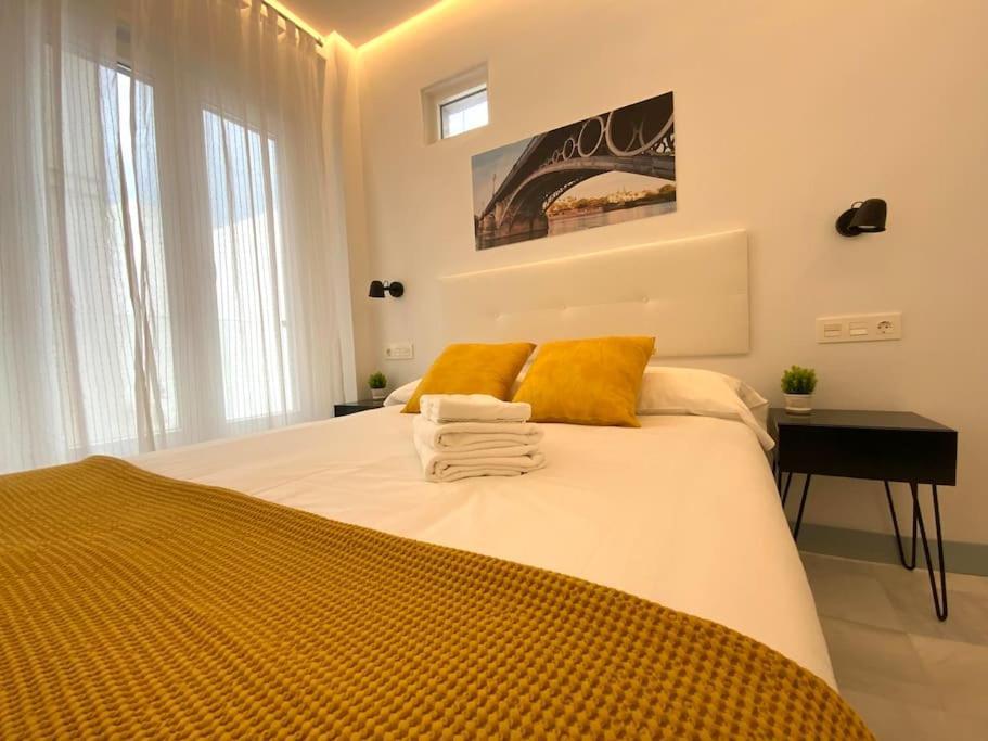 My Home In Triana, Luminoso Y Acogedor Apartamento セビリア エクステリア 写真